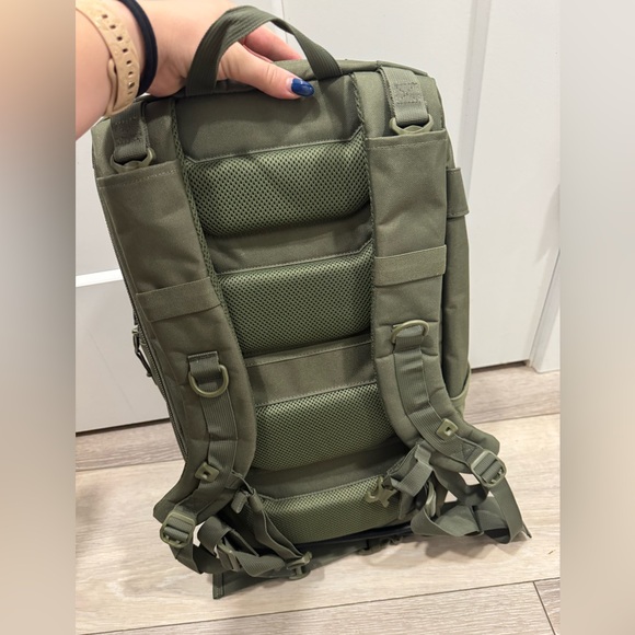 Tactical baby gear  DIAPER BAG NWT $200 retail - Picture 6 of 14